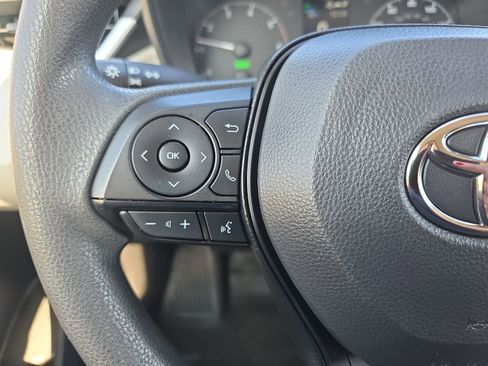 Used 2024 Toyota Corolla LE image 16