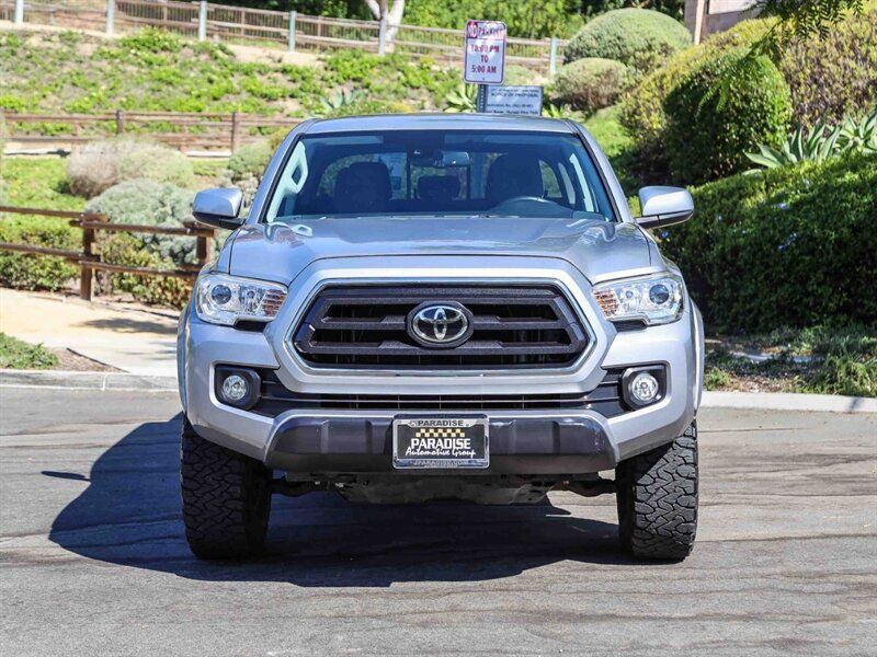 Used 2021 Toyota Tacoma SR5 RWD image 8