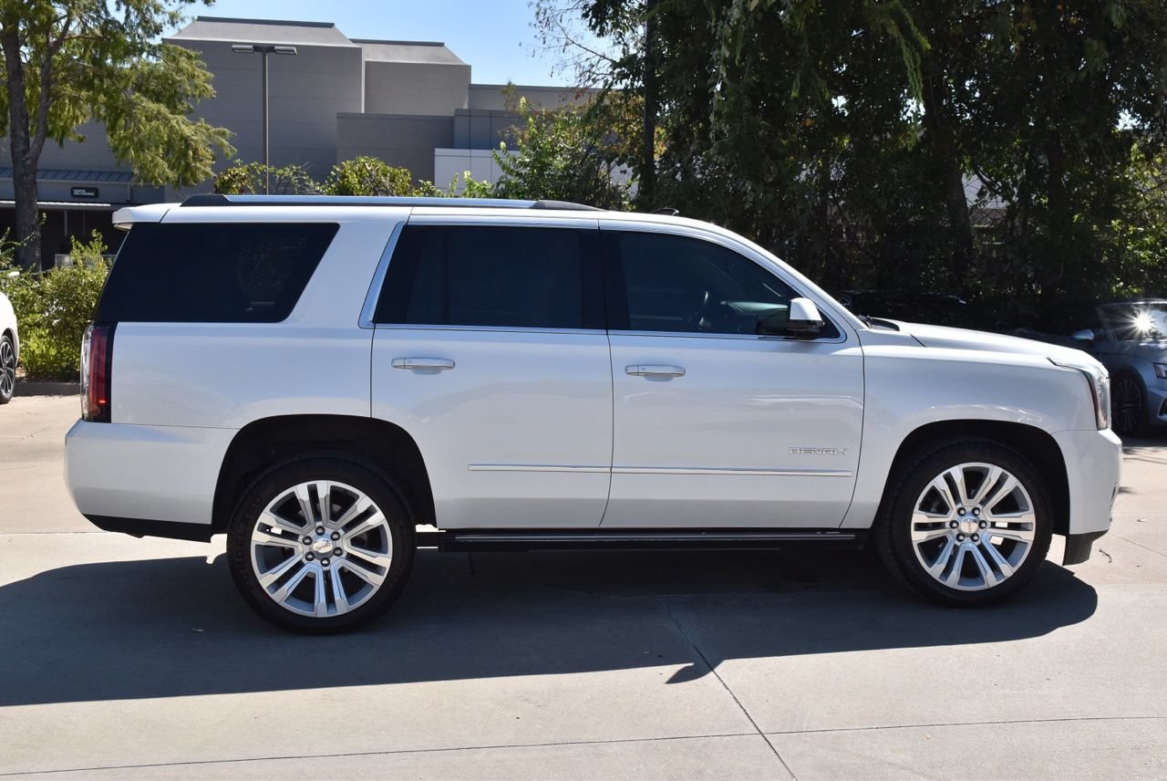 Used 2017 GMC Yukon Denali w/ Open Road Package AWD/4WD image 6