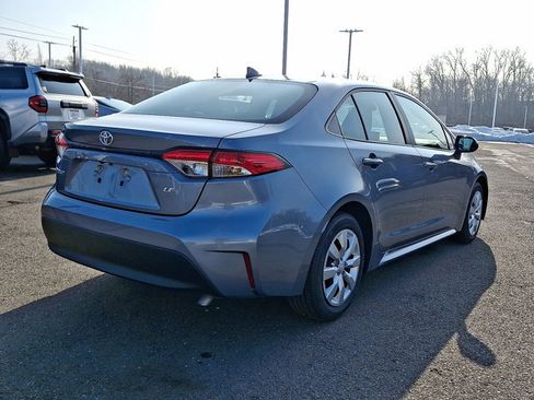 Used 2023 Toyota Corolla LE image 19