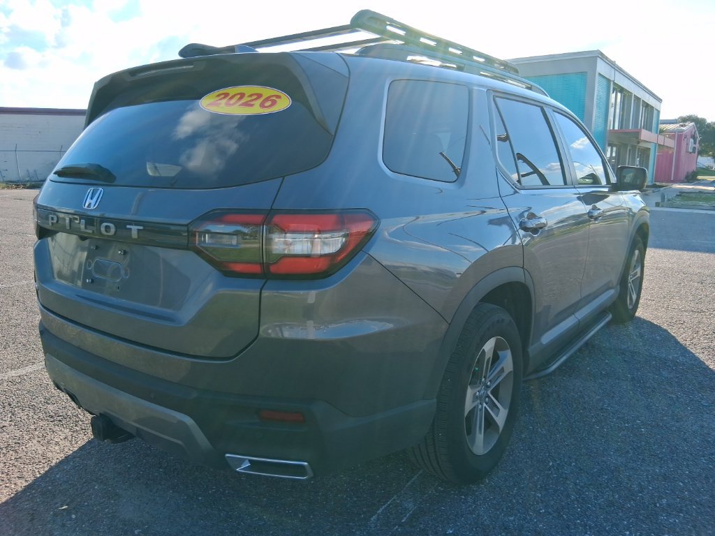 Used 2026 Honda Pilot EX-L image 3