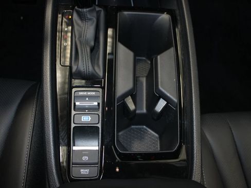 Certified 2025 Honda Accord EX-L image 18