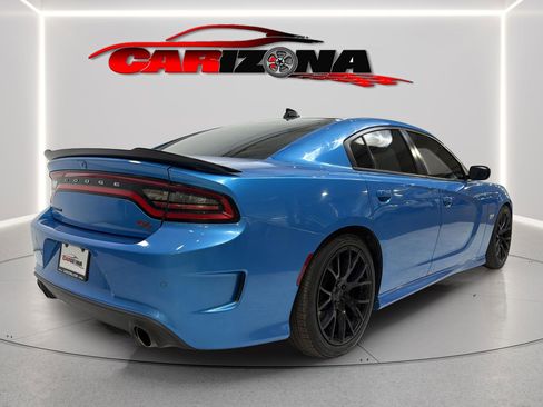 Used 2018 Dodge Charger R/T Scat Pack RWD image 10