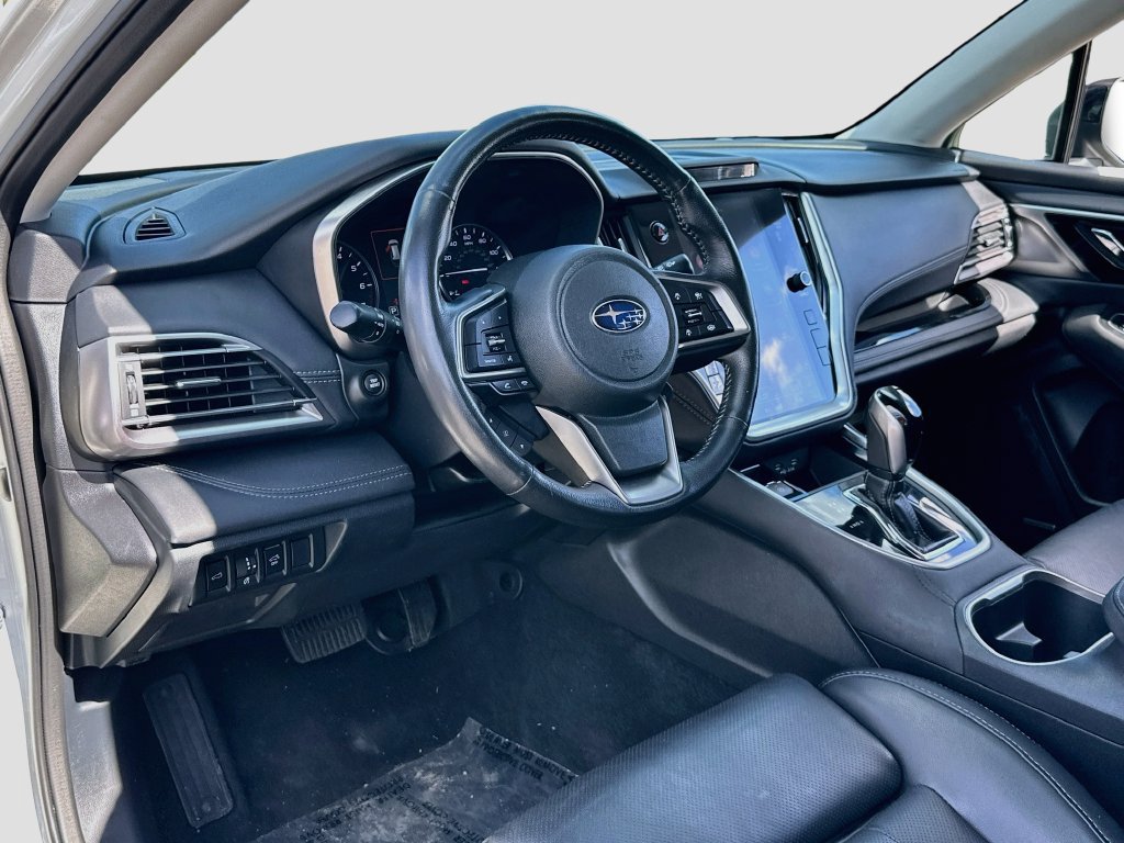 Used 2022 Subaru Outback Limited AWD/4WD image 9