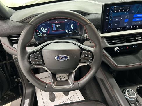 Used 2026 Ford Explorer ST-Line AWD/4WD image 4