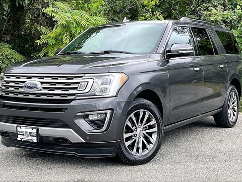 Used 2018 Ford Expedition Max Limited w/ Equipment Group 301A AWD/4WD image 3