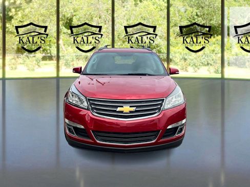 Used 2014 Chevrolet Traverse LT w/ LPO, 'HIT The Road' Package image 2