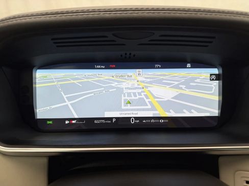 Used 2020 Land Rover Range Rover HSE AWD/4WD image 17