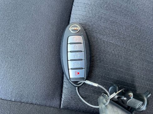 Used 2025 Nissan Altima 2.5 SV image 22