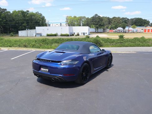 Used 2021 Porsche 718 Boxster GTS RWD image 15