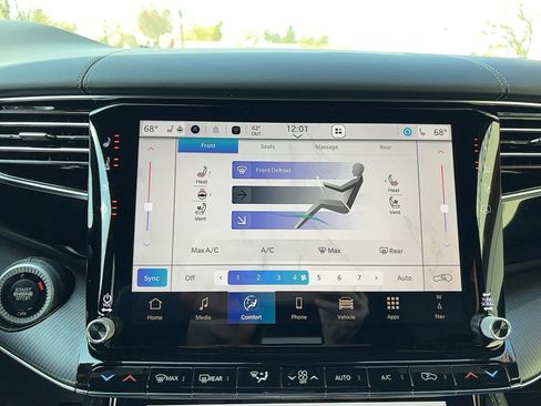 New 2026 Jeep Grand Wagoneer L Summit AWD/4WD image 31