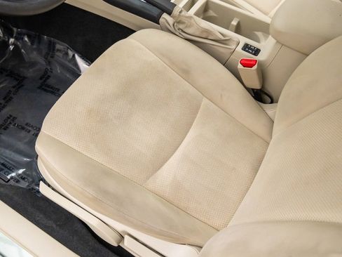 Used 2016 Subaru Impreza 2.0i Premium image 15