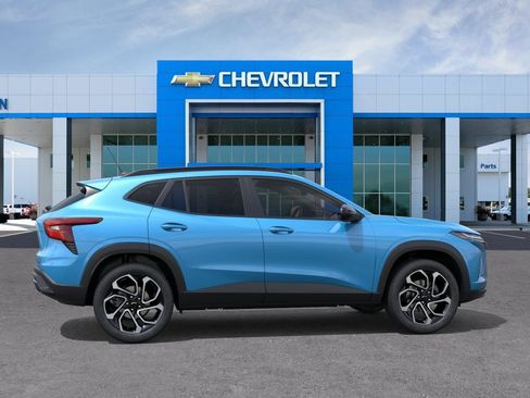 New 2026 Chevrolet Trax RS FWD image 9
