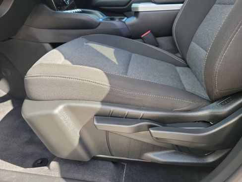 Used 2025 GMC Terrain Elevation AWD/4WD image 12