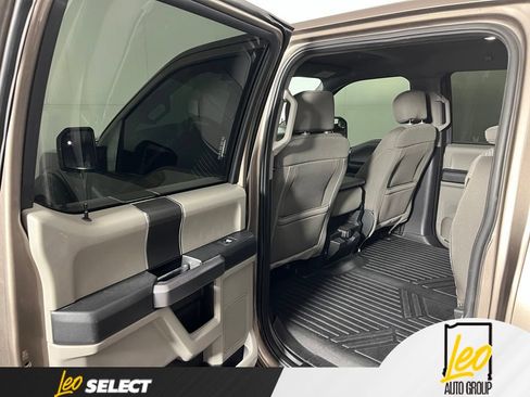 Used 2018 Ford F150 XLT w/ Trailer Tow Package AWD/4WD image 9