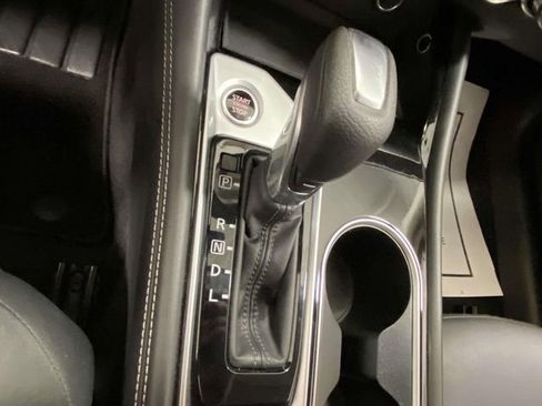 Used 2023 Nissan Altima 2.5 SV image 18