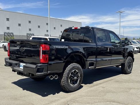New 2026 Ford F250 Lariat w/ Tremor Off-Road Package AWD/4WD image 8