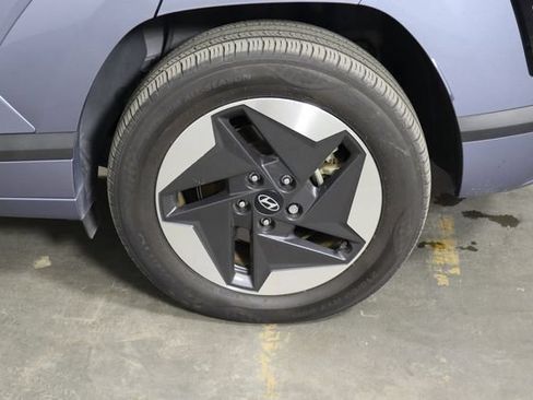 Used 2024 Hyundai Kona SE FWD image 38