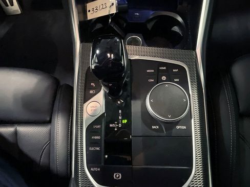 Used 2022 BMW 330e xDrive w/ M Sport Package image 35