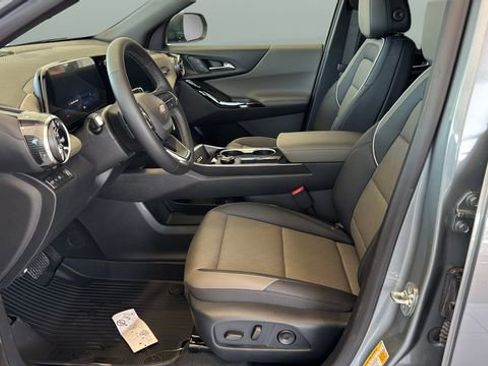 New 2026 Chevrolet Equinox LT image 7