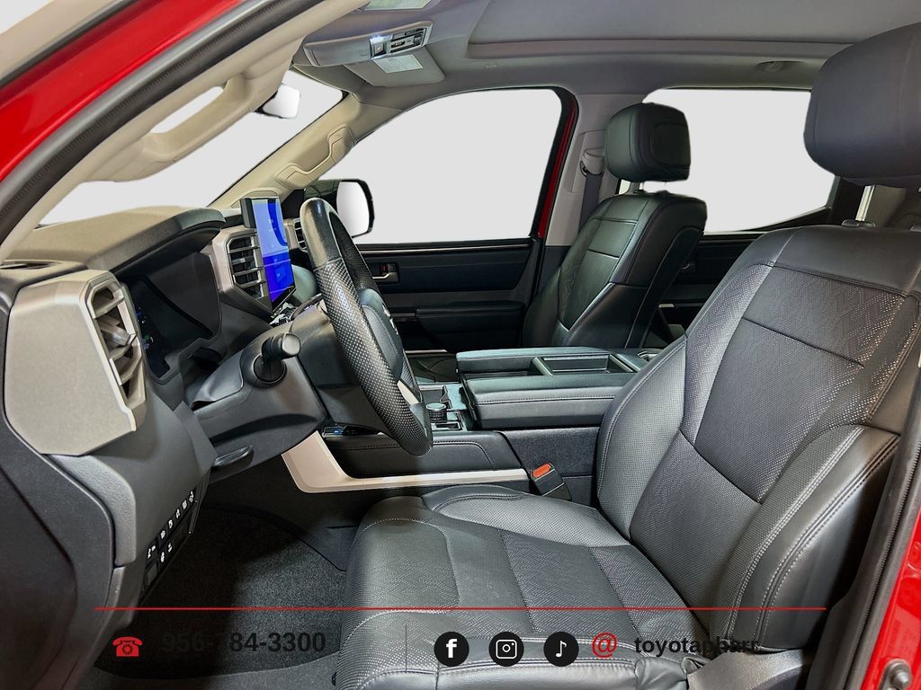 Used 2024 Toyota Tundra Limited AWD/4WD image 18