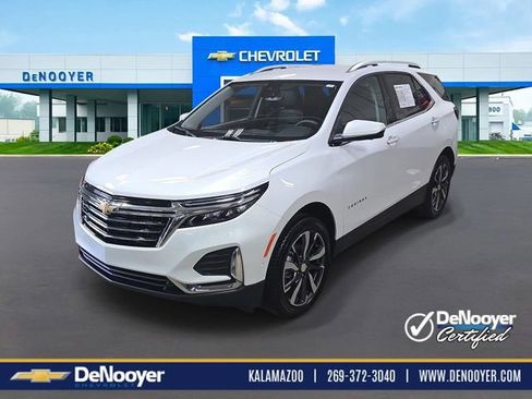 Used 2024 Chevrolet Equinox Premier AWD/4WD image 1