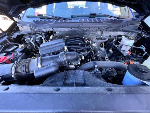 Used 2022 Ford F250 XL w/ Power Equipment Group image 10