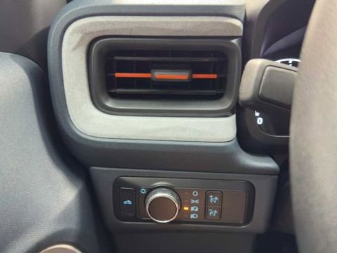Used 2024 Ford Maverick XLT FWD image 29