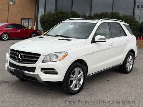 Used 2015 Mercedes-Benz ML 250 BlueTEC 4MATIC image 3