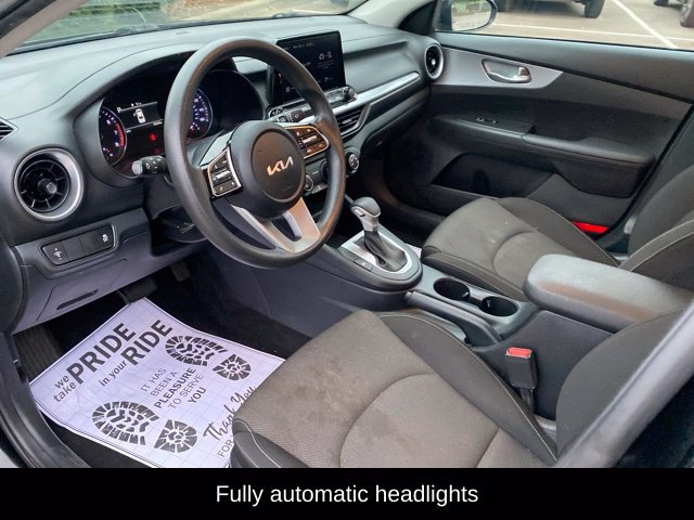 Used 2023 Kia Forte LXS FWD image 6
