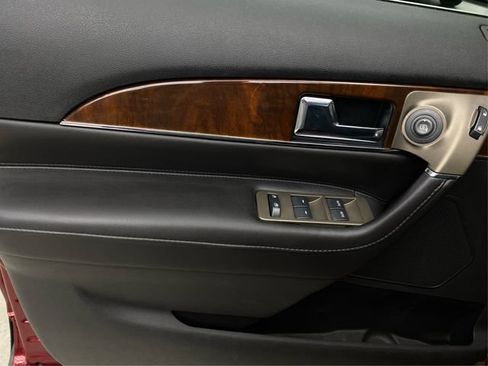 Used 2015 Lincoln MKX AWD w/ Equipment Group 102A image 26
