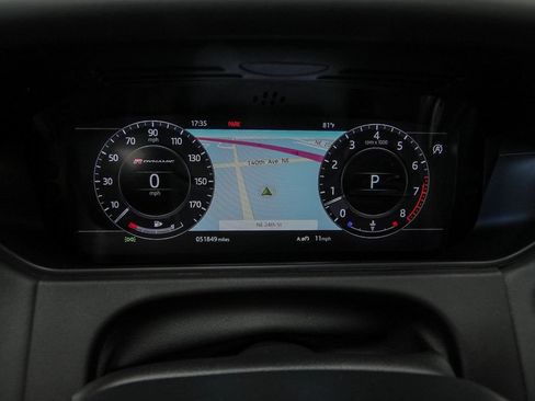 Used 2018 Land Rover Range Rover Velar R-Dynamic HSE AWD/4WD image 13