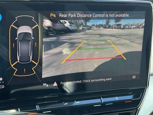 Used 2023 Volkswagen ID.4 Pro image 19