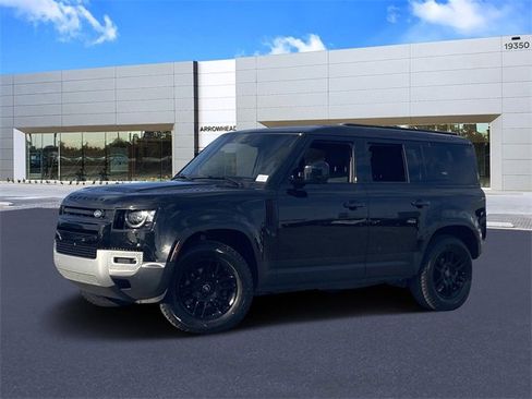 Used 2024 Land Rover Defender 110 S image 1