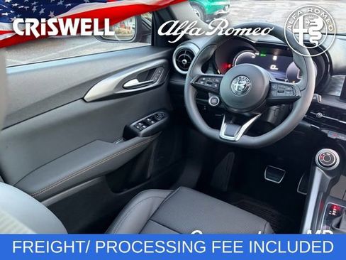 New 2026 Alfa Romeo Tonale w/ Black Premium Package image 51