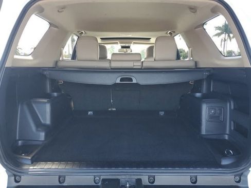 Used 2012 Toyota 4Runner Limited image 5