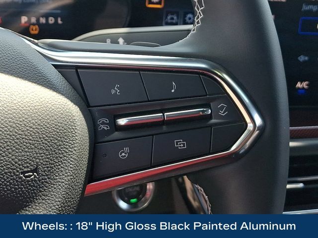 Used 2026 Chevrolet Traverse Z71 AWD/4WD image 8