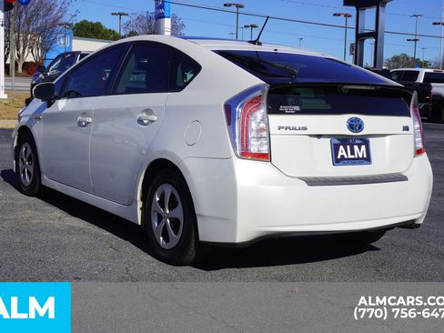 Used 2013 Toyota Prius One image 7