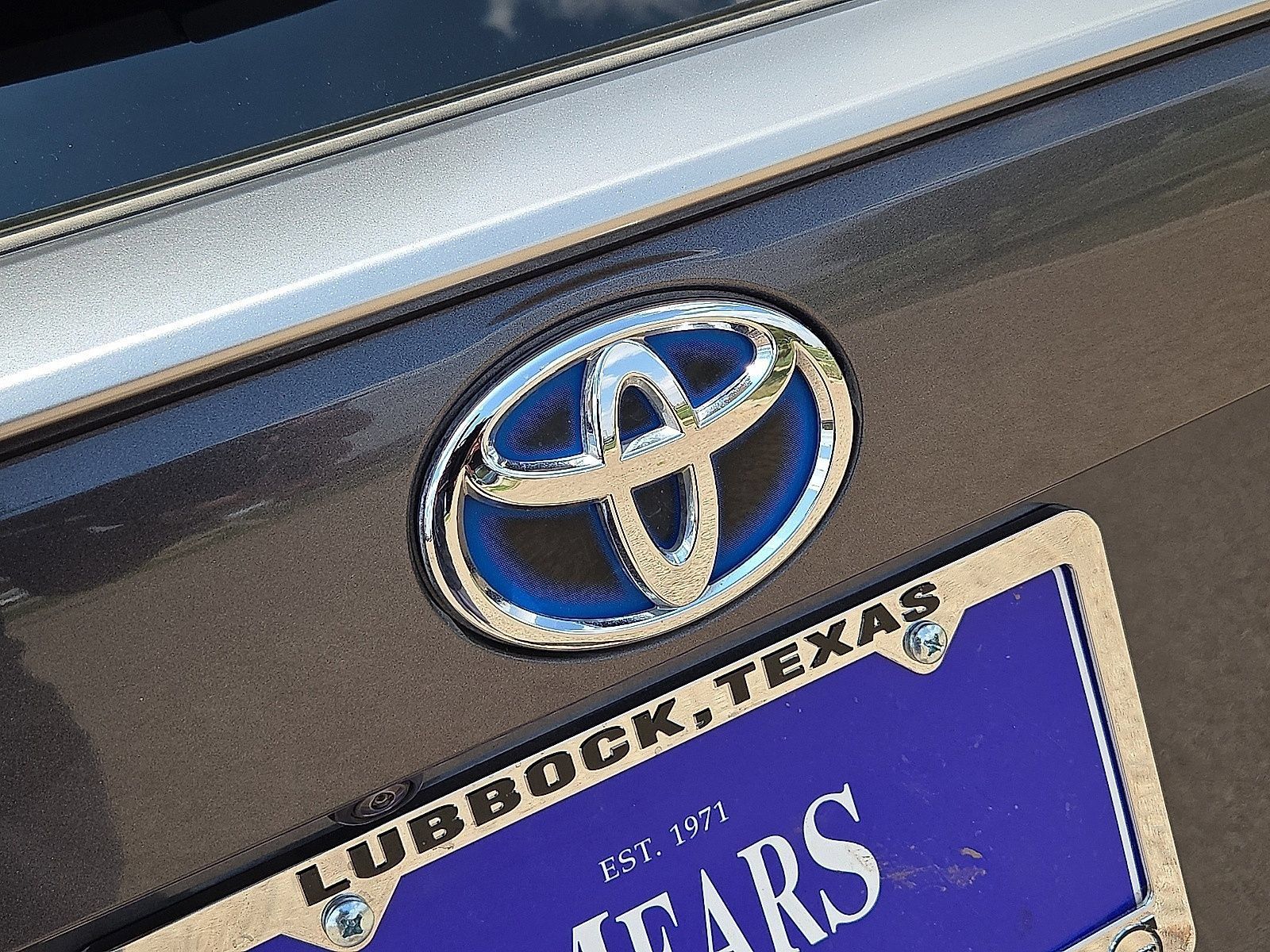 Used 2023 Toyota RAV4 XSE AWD/4WD image 13