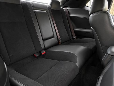 Used 2019 Dodge Challenger R/T w/ Plus Package RWD image 10