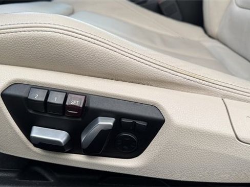 Used 2019 BMW M240i Convertible w/ Premium Package image 31