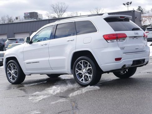 Used 2020 Jeep Grand Cherokee Overland image 4