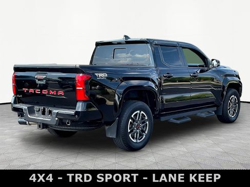 Used 2024 Toyota Tacoma TRD Sport w/ TRD Sport Upgrade Package AWD/4WD image 6