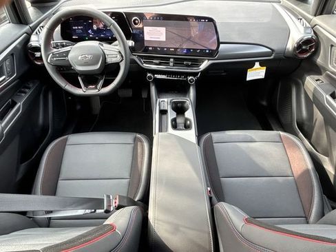 New 2026 Chevrolet Equinox EV RS image 20