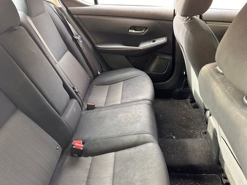 Used 2021 Nissan Sentra SV image 6