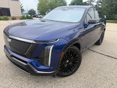 Used 2026 Cadillac Vistiq Sport