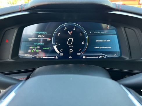 Used 2024 Chevrolet Corvette Stingray Preferred Cpe w/ Z51 Performance Package image 11