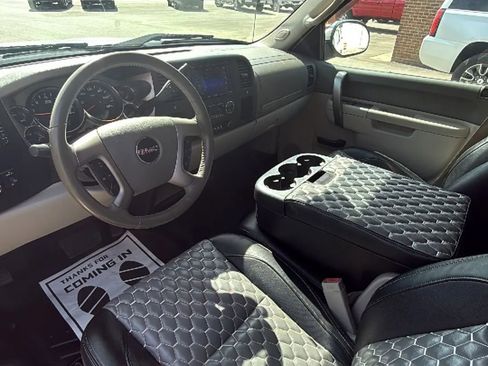 Used 2013 GMC Sierra 1500 SLE w/ Power Tech Package RWD image 21