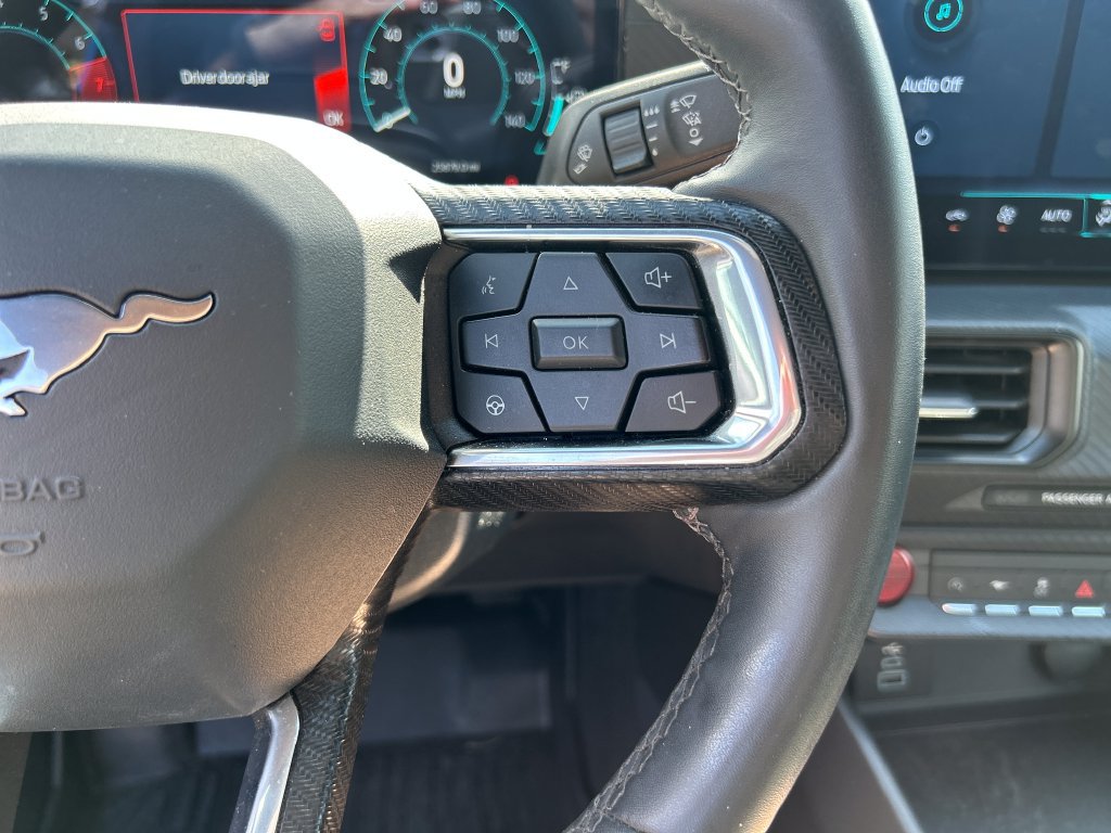 Used 2024 Ford Mustang Coupe RWD image 21