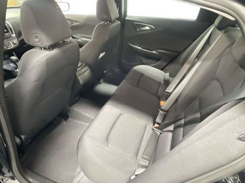Used 2023 Chevrolet Malibu LS FWD image 22